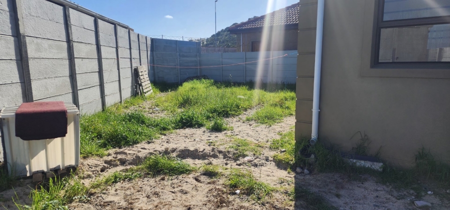 2 Bedroom Property for Sale in Rocklands Western Cape